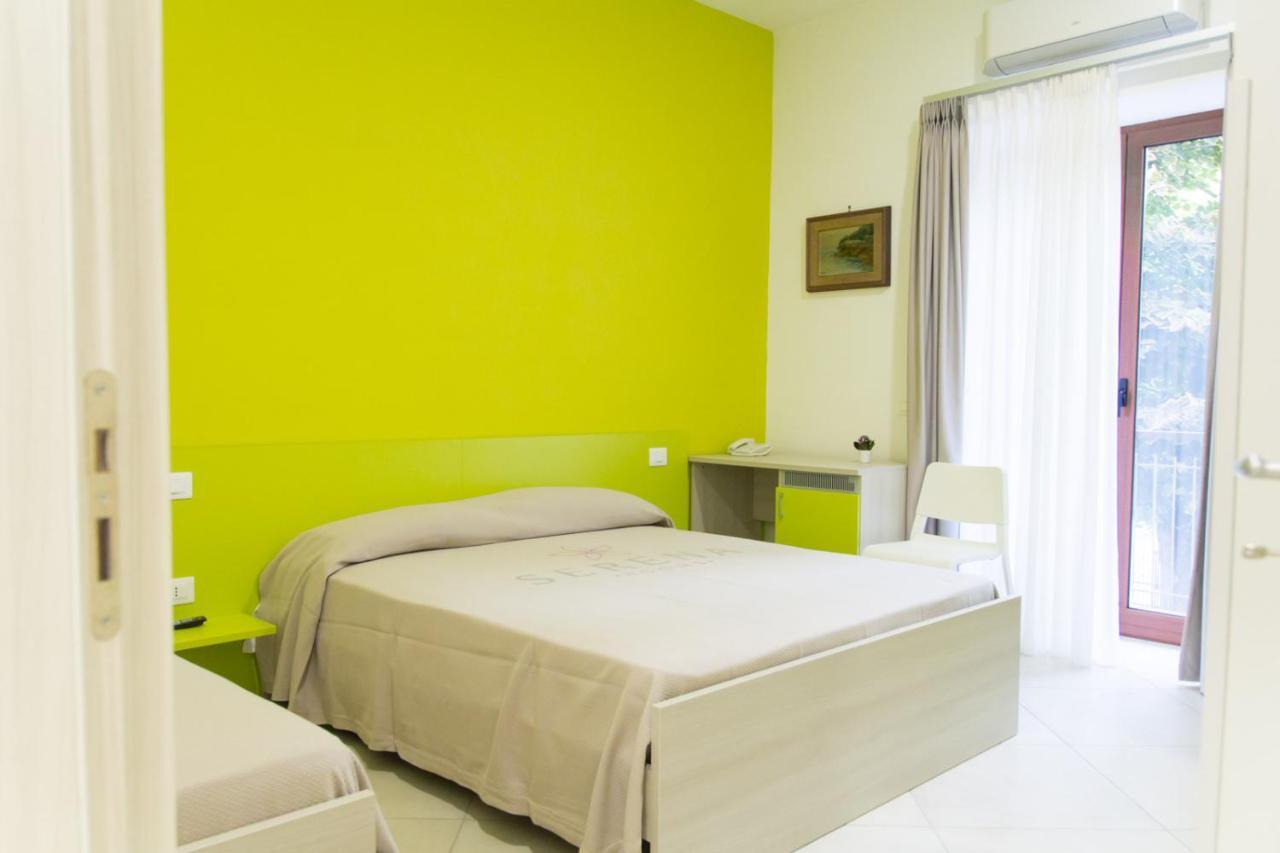 Serena Rooms Solofra Exterior photo